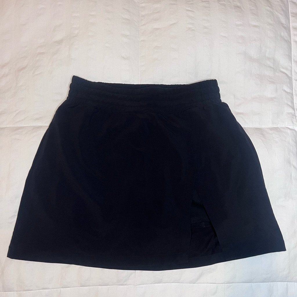Zella Black Mini Skirt For Casual Occasions